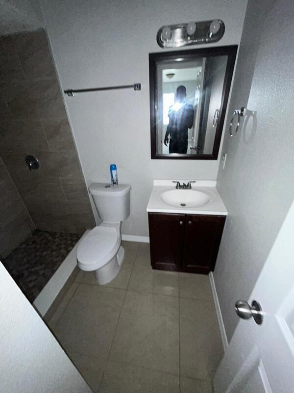 Building Photo - 5648 Rio Grande