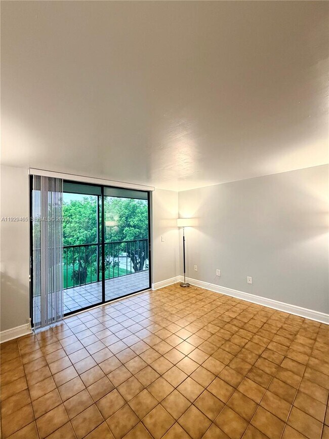 Building Photo - 8035 SW 107th Ave