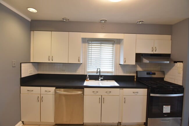 Building Photo - 8705 45th St