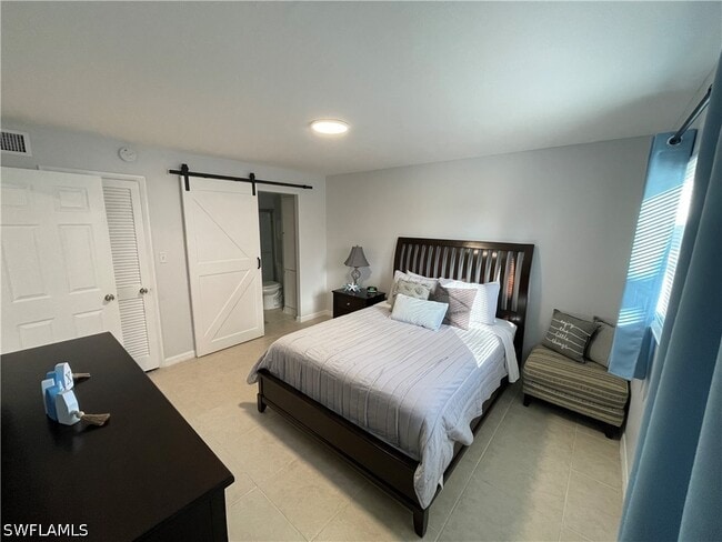 Building Photo - 170 Turtle Lake Ct
