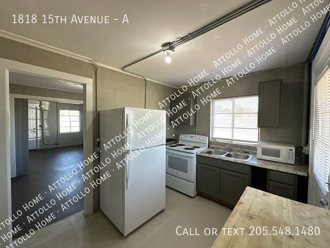 Building Photo - 1818 15th Ave