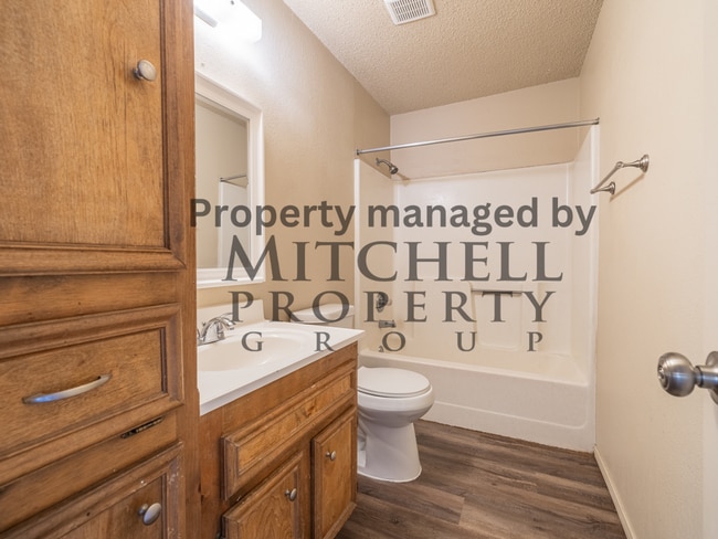 Building Photo - Welcome to 2311 88th! This home is cozy wi...