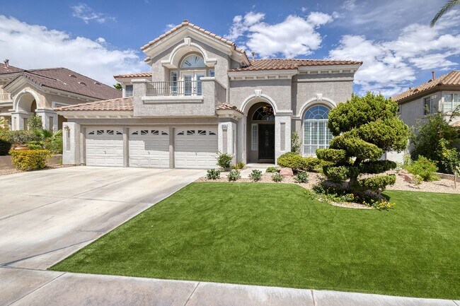Building Photo - 8824 Cortile Dr