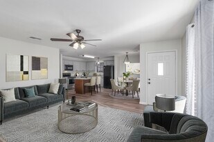 Building Photo - 7 Mulberry Rd