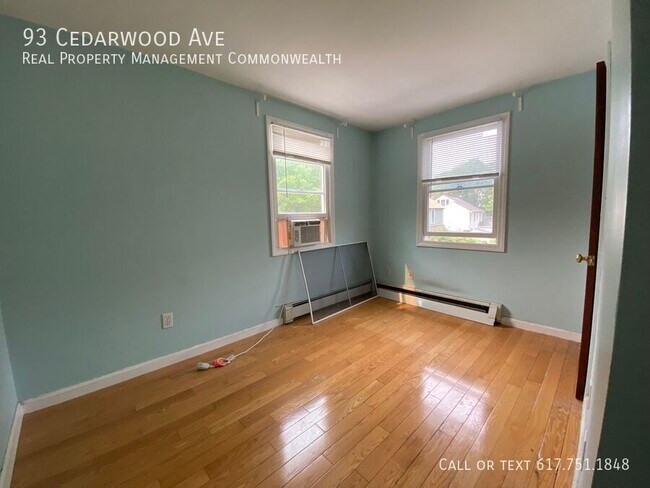 Building Photo - 93 Cedarwood Ave