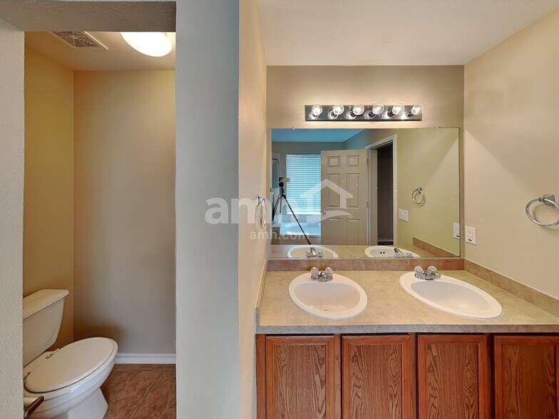 Building Photo - 5104 Storm King