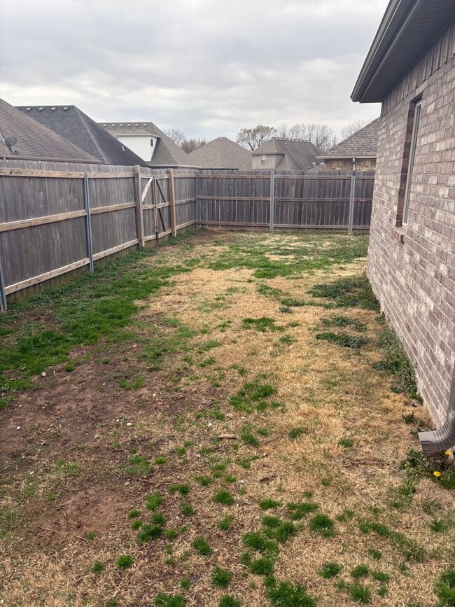 Building Photo - BEAUTIFUL HOME IN GREAT LOCATION!