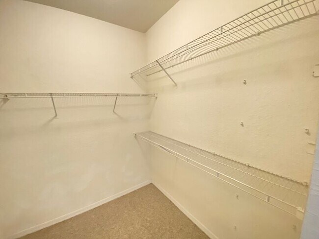 Building Photo - 1225 Lake Shadow Cir
