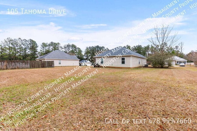 Building Photo - 105 Tahoma Dr