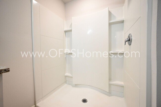 Building Photo - 4664 Honor Guard Wy