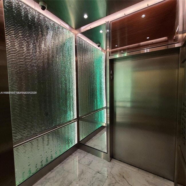 Building Photo - 19111 Collins Ave