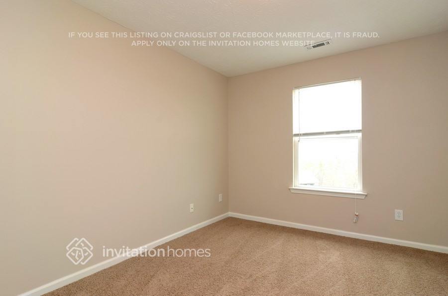 Building Photo - 85 Dayton Way