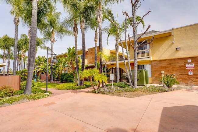 Building Photo - 505 E Madison Ave