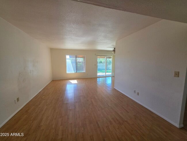 Building Photo - 6037 W Zoe Ella Way