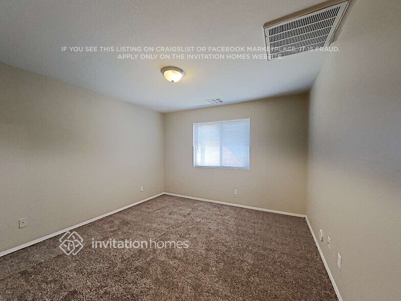 Building Photo - 7827 S Kelsie Dr