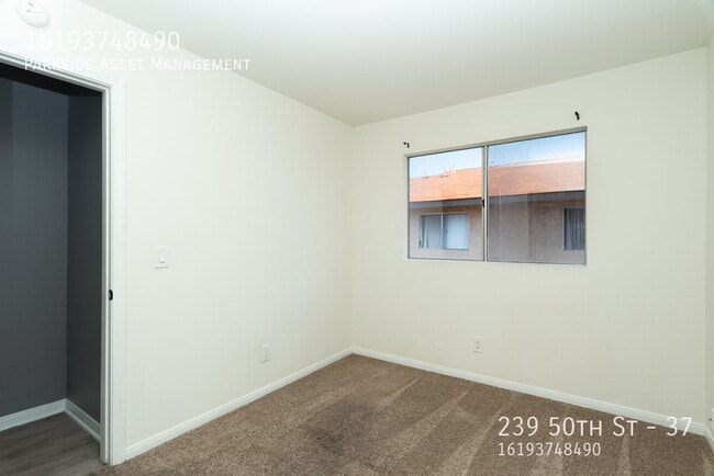 Building Photo - 239 50th St