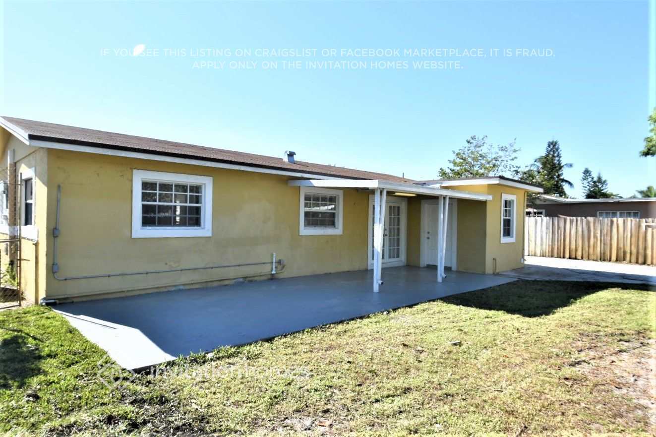 Building Photo - 4921 NW 170th St