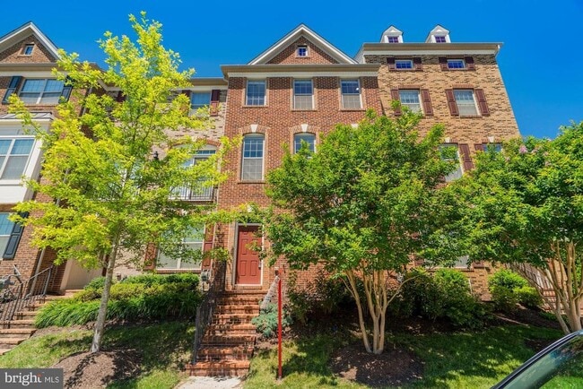 Building Photo - 22595 Willington Square