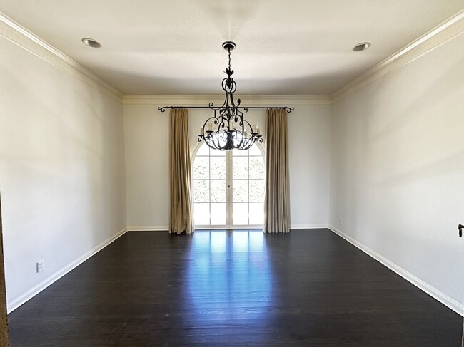 Building Photo - 9612 Arby Dr