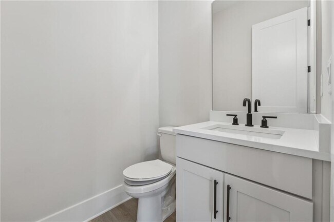 Building Photo - 2500 Northwinds Pkwy
