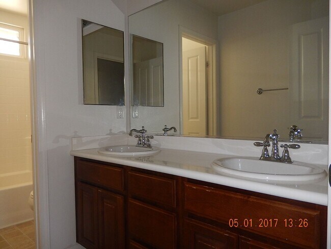 Building Photo - Two story, 2750 Sq Ft home with three car ...