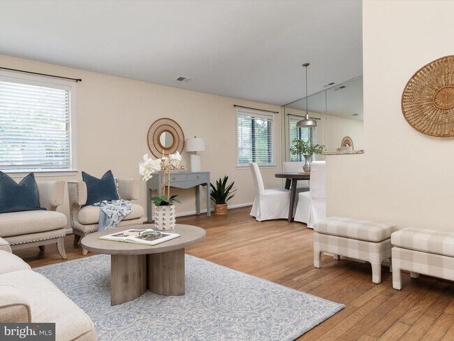 Building Photo - 1411 Stonecreek Rd