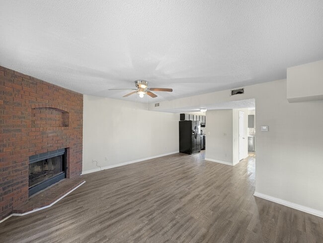 Building Photo - 2456 N Brophy Cir