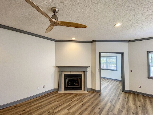 Building Photo - 202 Wynn Rd