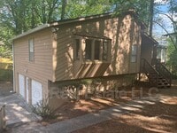Building Photo - 221 Rustic Ridge Dr NE