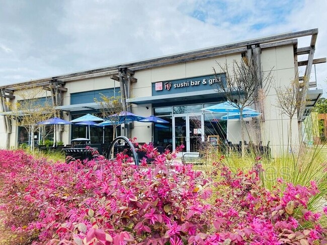 Building Photo - 225 Scholar Way