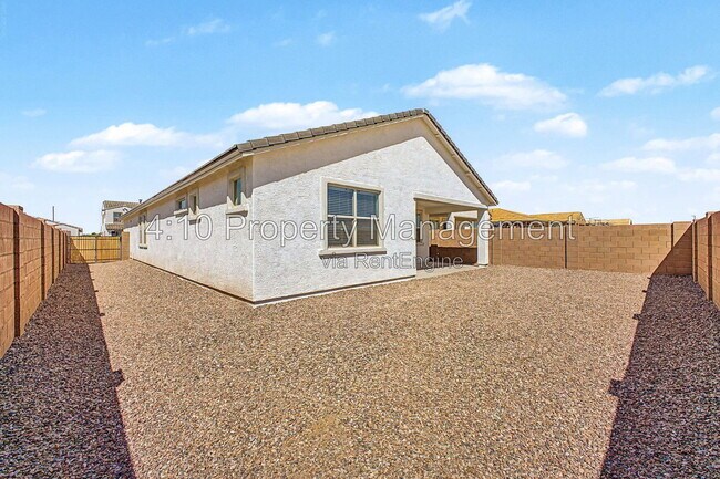 Building Photo - 4433 E Rock Daisy Ln
