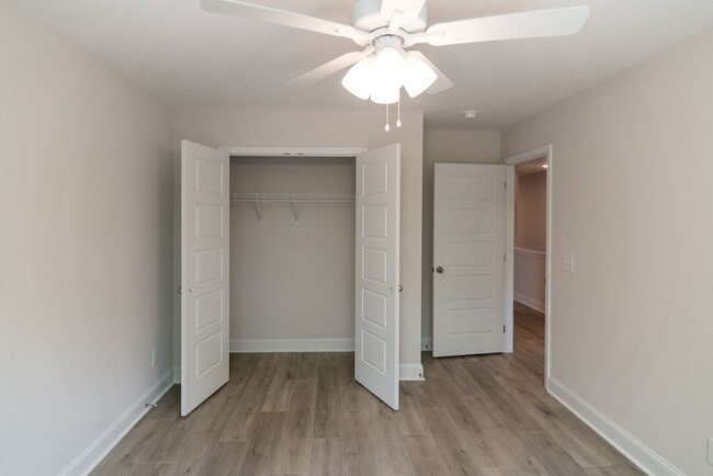 Building Photo - Modern and Luxurious New Construction in Great Location!