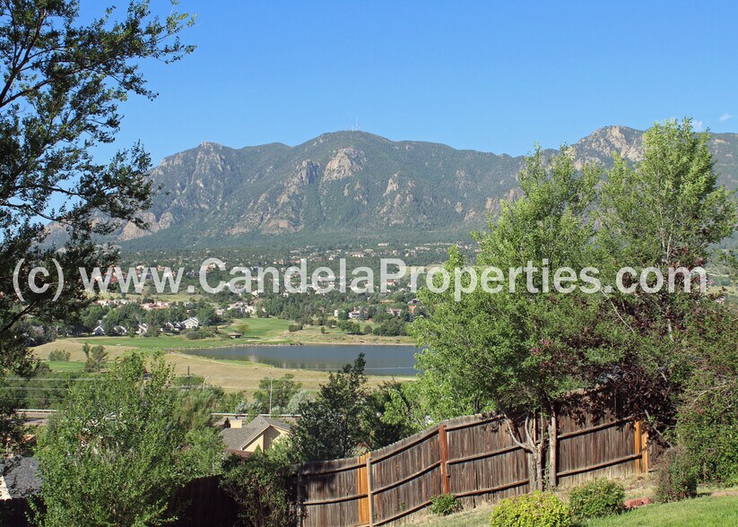 Building Photo - 3474 Oak Creek Dr W