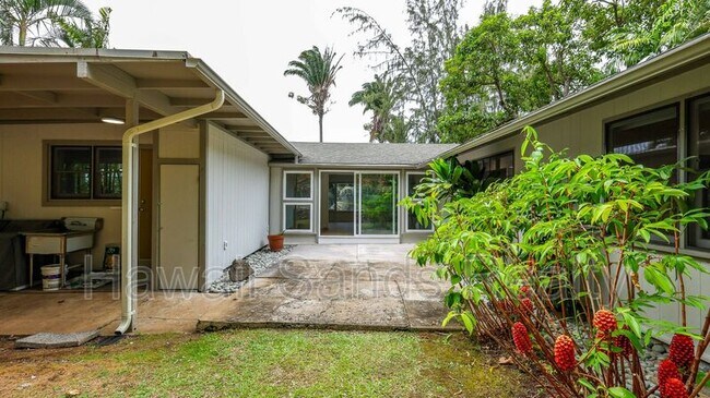 Building Photo - 3271 Paty Dr