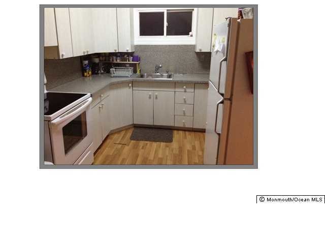Building Photo - 215 Elberon Blvd
