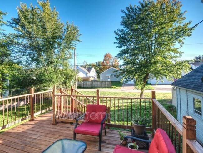 Building Photo - Charming 4 Bedroom, 1 Bathroom Home For Rent