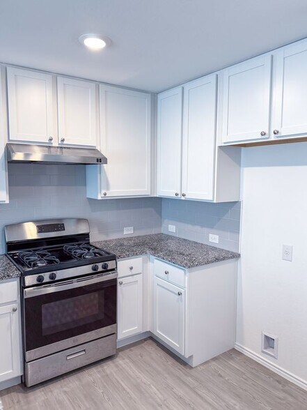 Building Photo - 14423 Alluvium