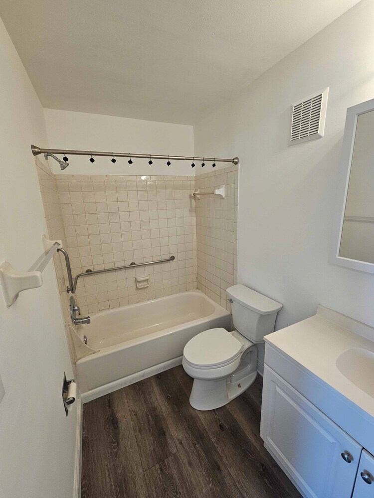 Building Photo - 1860 Massachusetts Ave NE