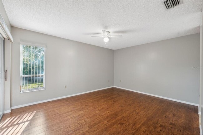 Building Photo - 7522 Heather Walk Dr