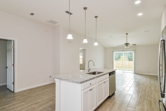 Building Photo - 6087 Patriots Landing Ln