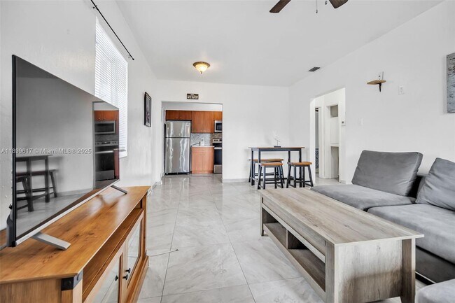 Building Photo - 277 NW 48th St