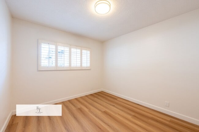Building Photo - Remodeled House with Spacious Flat Lot - L...