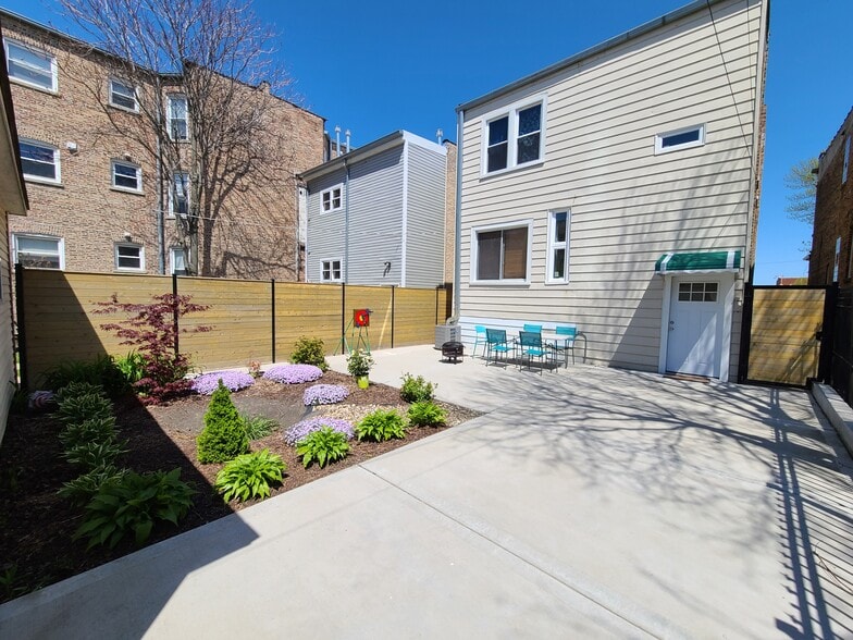 Building Photo - 4642 St Louis Ave