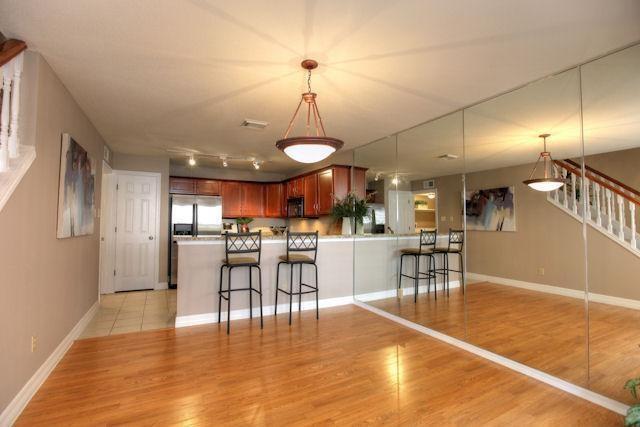 Building Photo - 2211 S Kirkwood Rd