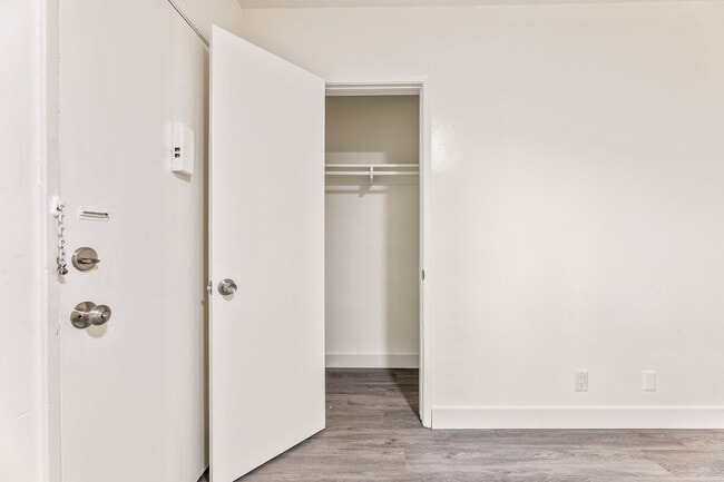 Floorplan - 439 S Catalina St