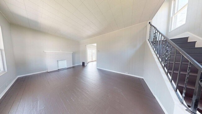 Building Photo - Canton 3 Bedroom - Single Family Home