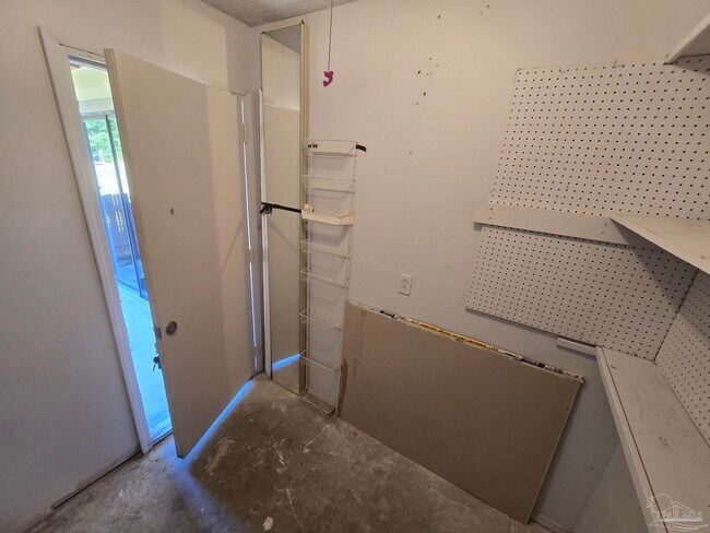 Building Photo - 2303 W Michigan Ave