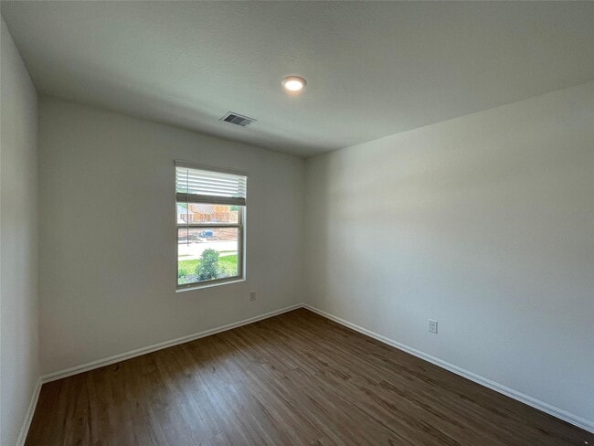 Building Photo - 3411 Golden Amber Ct
