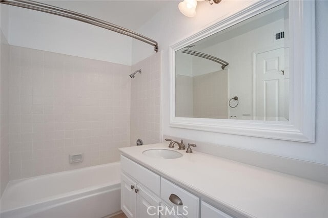 Building Photo - 2720 Point Del Mar