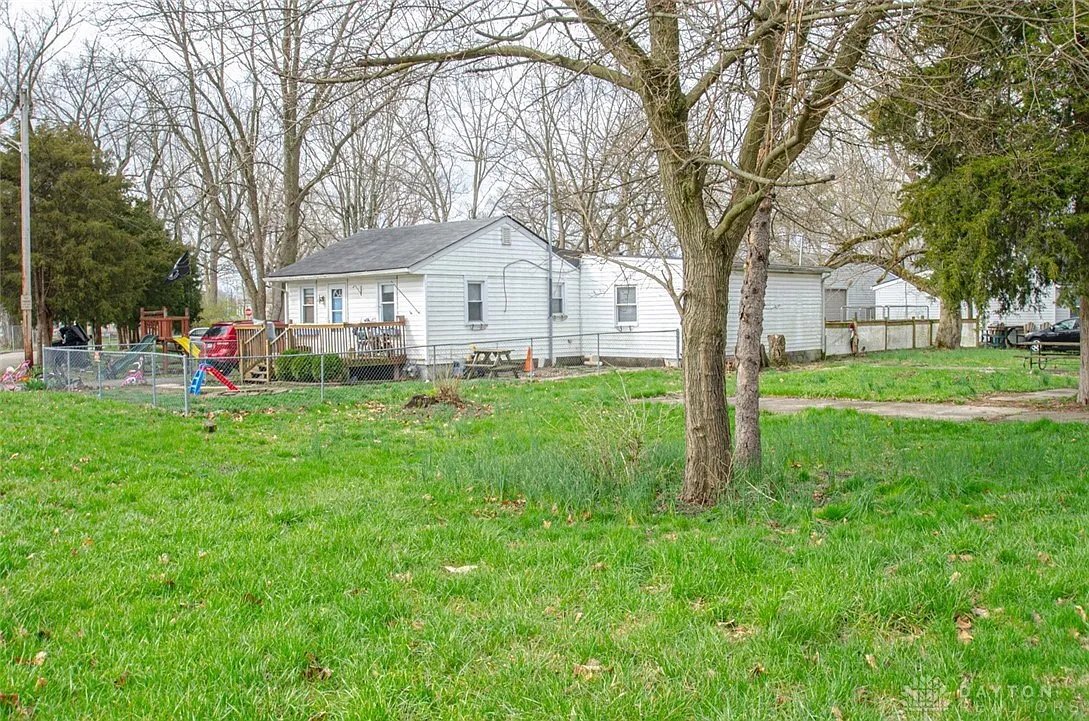 Building Photo - 4509 W Venetian Way